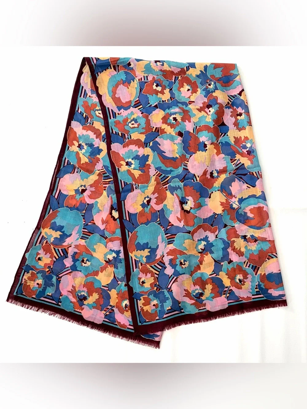 Echo Scarf Wrap Oblong 100% Wool Floral New